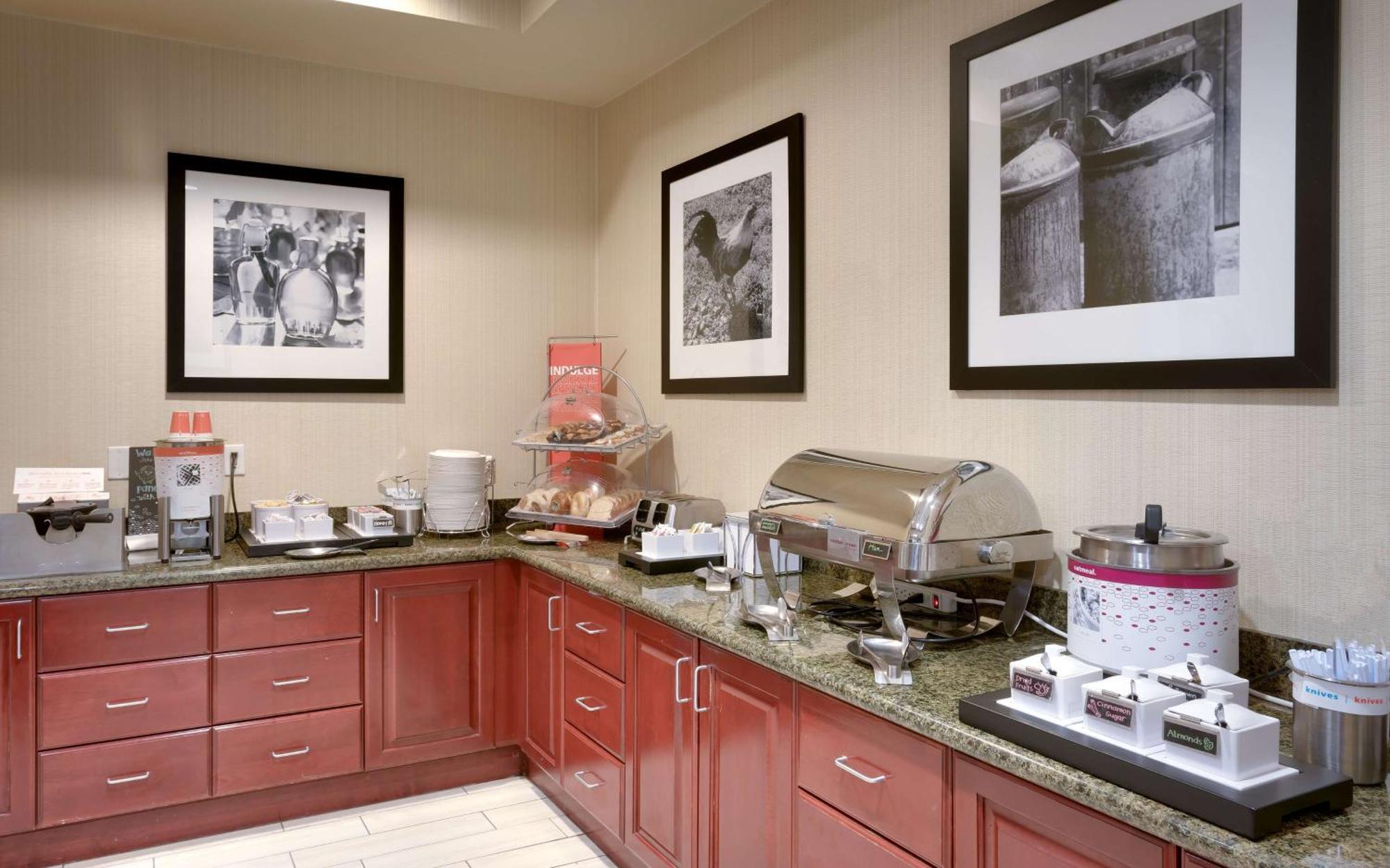 Hampton Inn Tremonton Eksteriør bilde